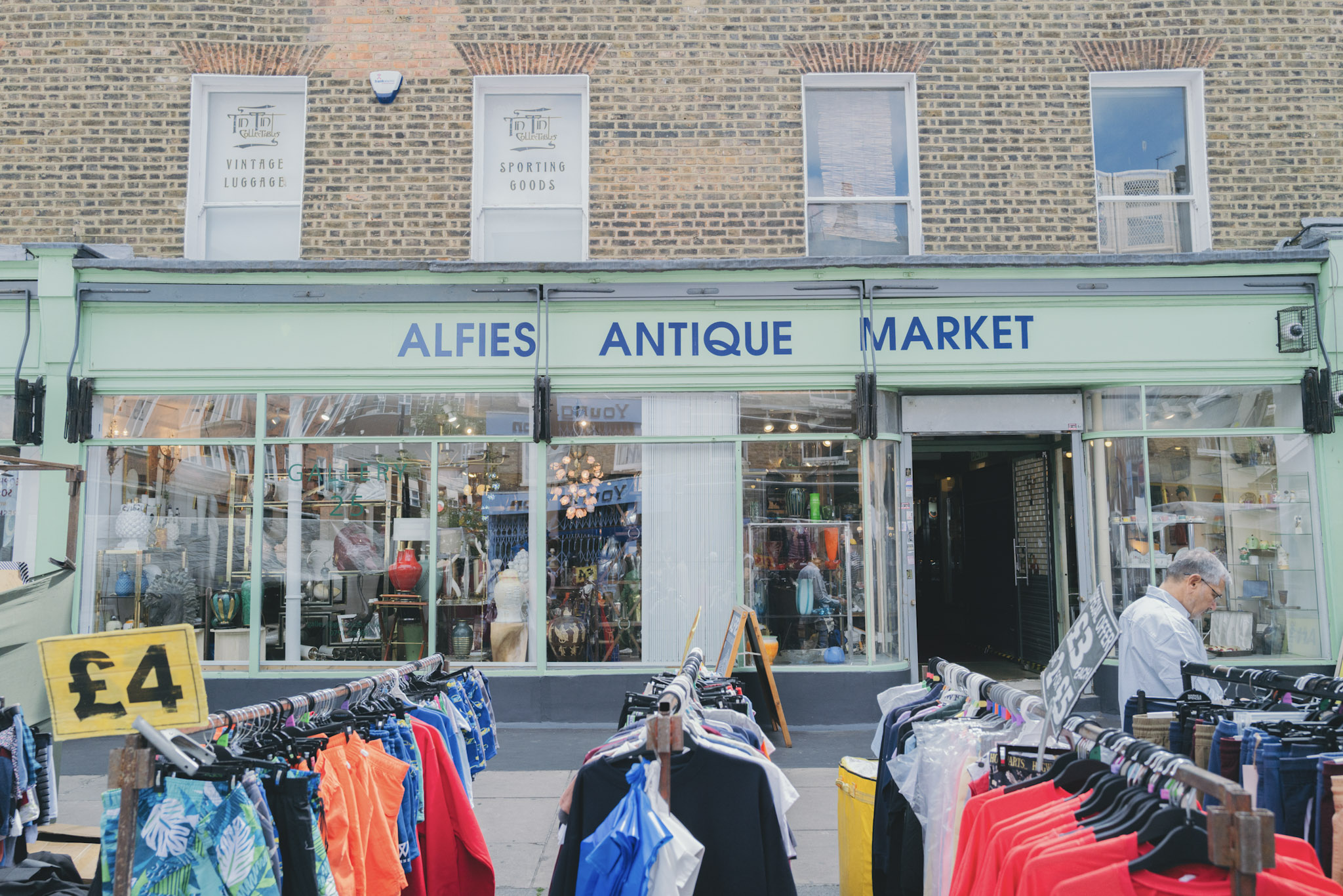 アルフィーズ・アンティーク・マーケット（Alfies Antique Market）
