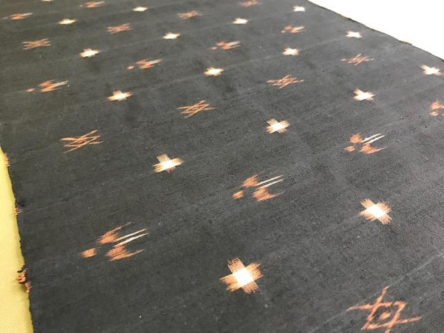 久米島紬（泥染）