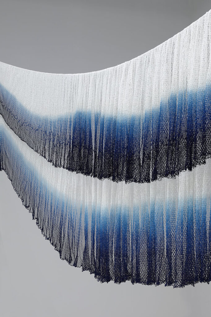 《藍の海》　木綿漁網　100×600㎝